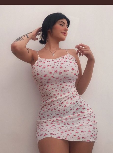 黒檀の足 オンリーファンズ 無料裸 写真