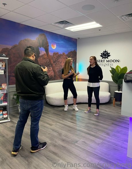 criscyborg アダルトモデル 画像