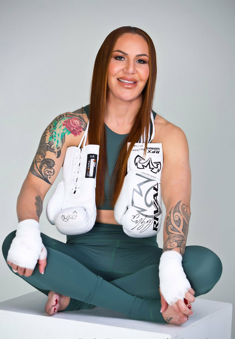 criscyborg 無料女優 アーカイブ