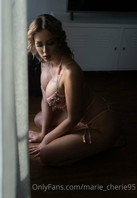 太ったお母さんオンリーファンズ 無料裸 写真