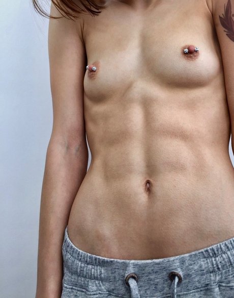 アナルファックオンリーファンズ 美しい裸 写真
