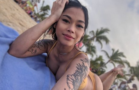 Jonna Mae 無料スター 画像