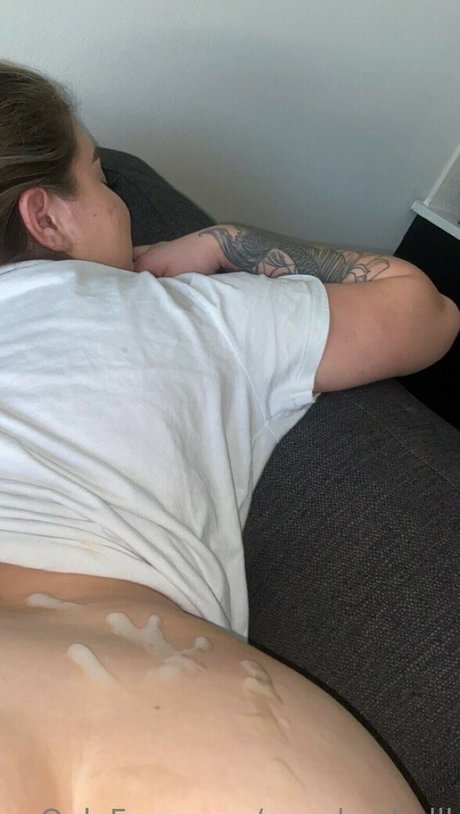 mixhelleeg HDモデル 写真