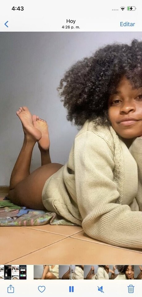 アナル エボニー オンリーファンズ ホットセックス 写真
