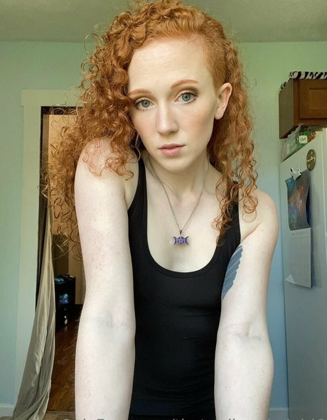 thatredheadedgirl6 最高のスター アーカイブ