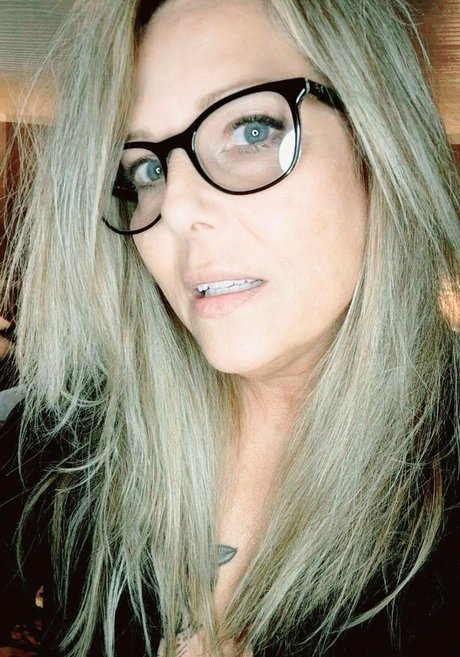 偽おっぱいオンリーファンズ セクシーxxx 写真