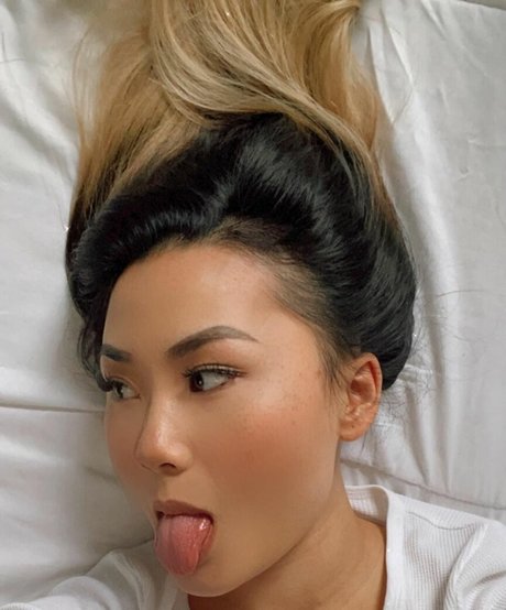 lindaafreckles ポルノスター エロティック 画像