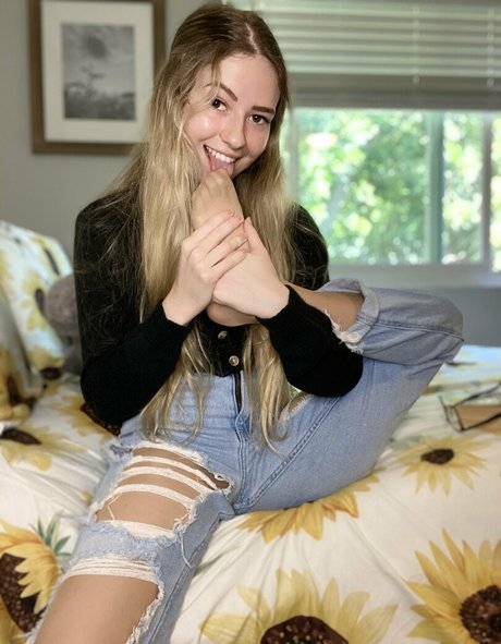 バニーコスプレ オンリーファンズ セクシー 写真