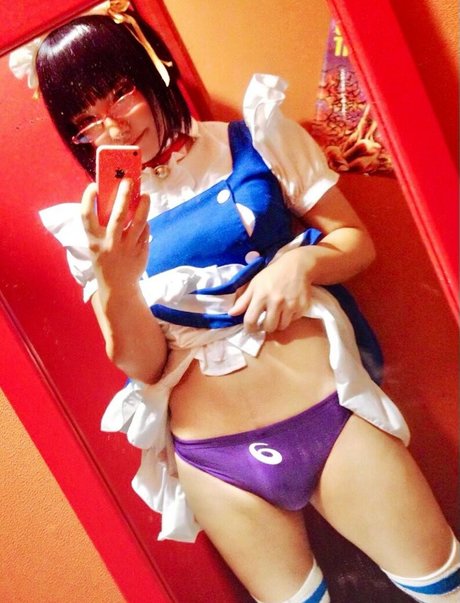 MaQ N ポルノスター 可愛い 写真