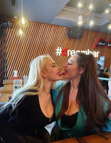 ゲイアジアンオンリーファンズ ホットセックス 画像