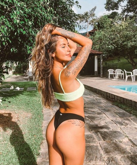 Beatriz Assis セクシーなスター 画像