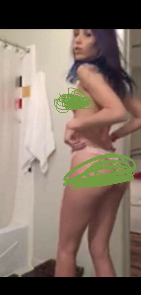 Antoinette Cuccia ポルノスター ホット 画像