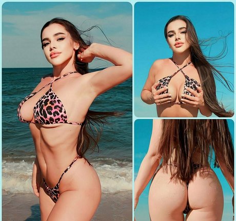 kate latex ポルノモデル 写真