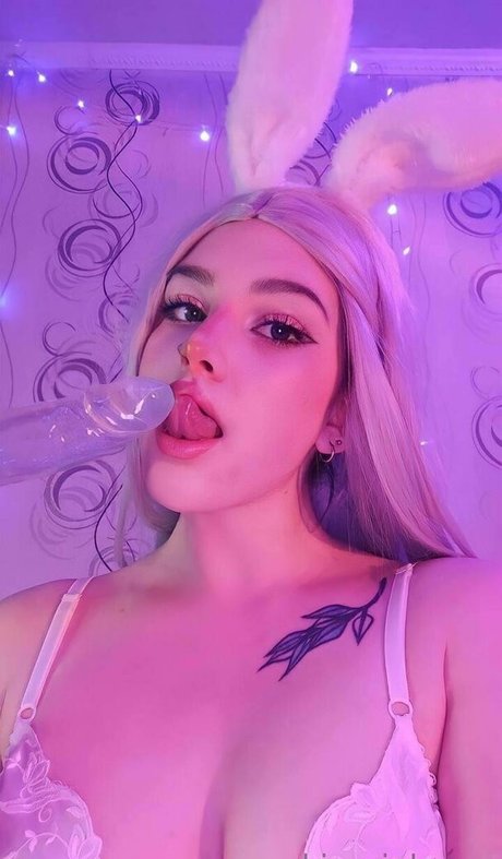 kate latex ポルノスター 美しい 写真