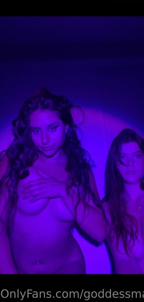 痩せた美女オンリーファンズ エロチック アーカイブ