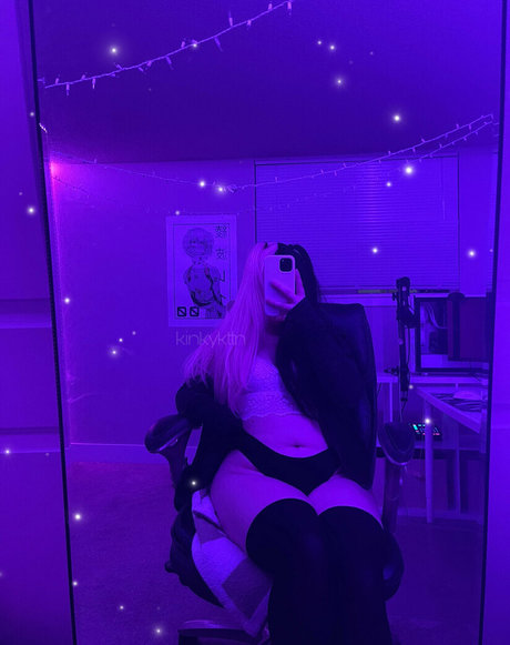 kinkykttn ポルノスター アダルト 写真