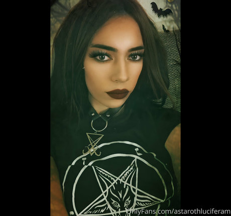 astarothluciferam 美しいモデル 写真