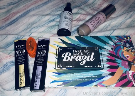 lunafayefree 裸の女優 写真