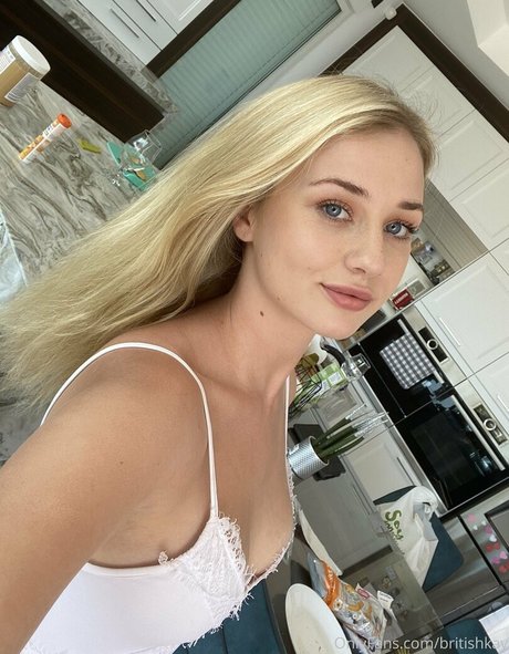 kayklou XXXモデル 画像