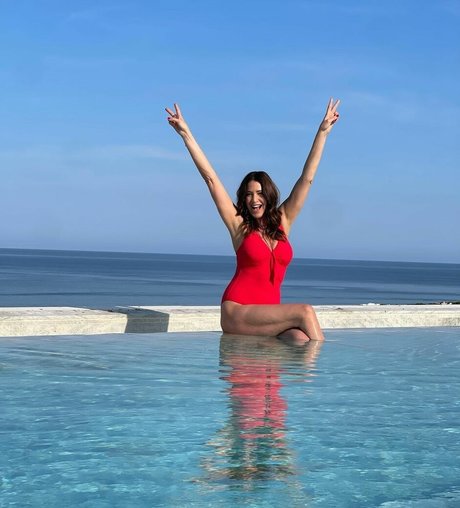 太ったフェチオンリーファンズ ホットセクシー 写真