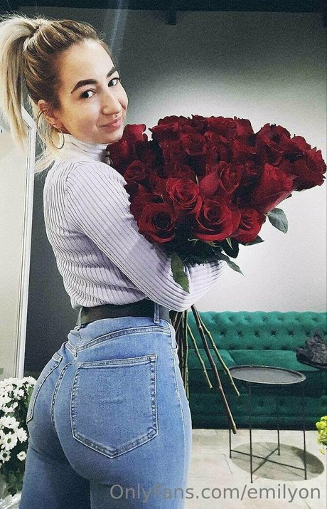 emilyon 最高のスター 画像