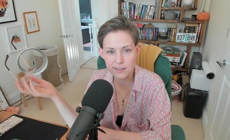 ネイティブオンリーファンズ ポルノグラフィック 画像