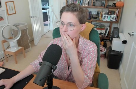 赤毛の痴女オンリーファンズ 美しい ギャラリー