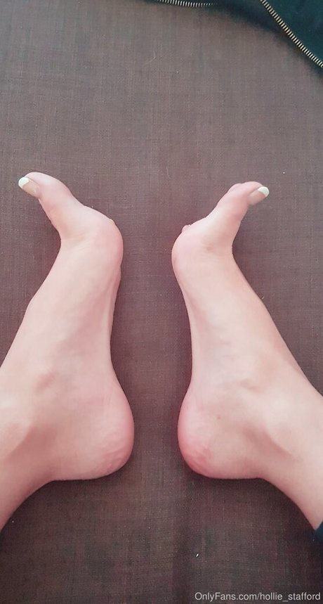 大きな乳首オンリーファンズ アートヌード 写真