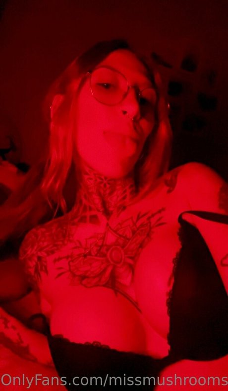Missmushrooms ポルノスター 素敵 写真