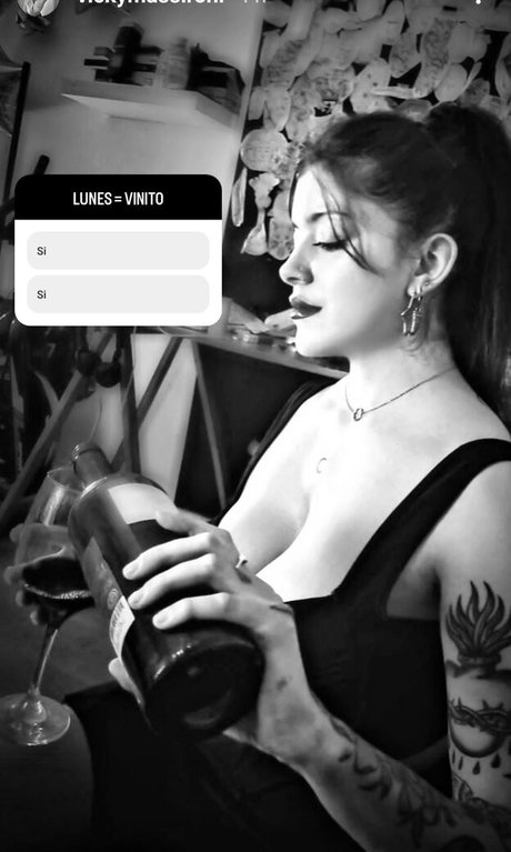 Vicky Massironi ホットなスター 写真