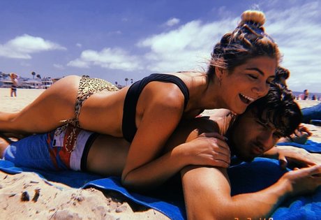 Megan Aisoff アダルトモデル 画像