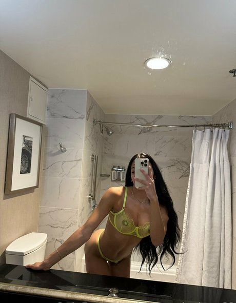 ninasxclusives69 アートポルノスター 画像