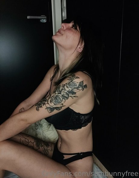 sambunnyfree エロティックなスター 画像