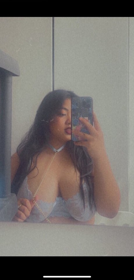 セクシーなママオンリーファンズ 可愛い 写真