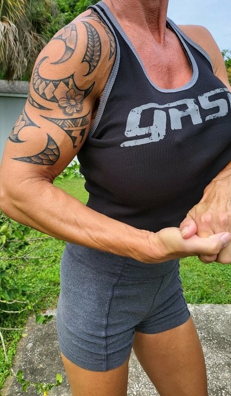 brooketyler ポルノスター ギャラリー