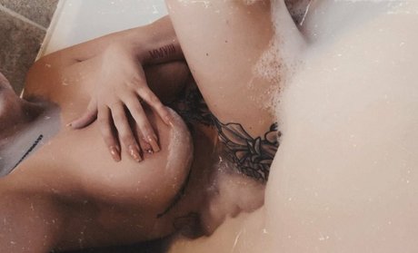 Jersey Nichole ポルノスター アダルト 画像