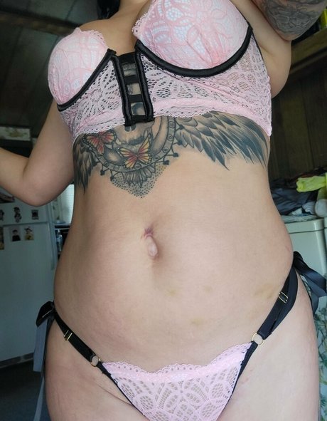 足を舐めるオンリーファンズ 無料セックス 写真