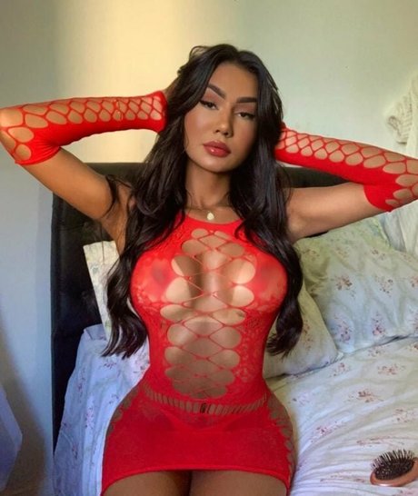 Amanda Pavanelli ポルノスター ヌード 画像