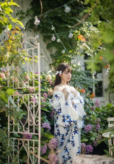 YourDrug66 アダルトモデル 写真