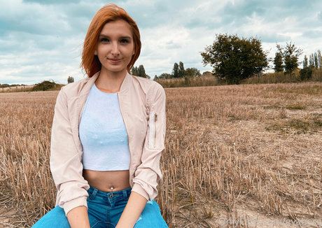 annybelleof 最高のモデル 写真