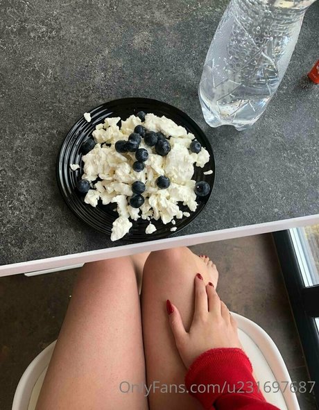 おっぱいオンリーファンズ 可愛い 写真