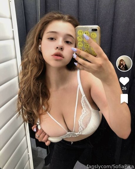 小人ヌードオンリーファンズ アート裸 写真