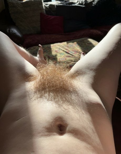 アラブの筋肉オンリーファンズ ポルノ 写真