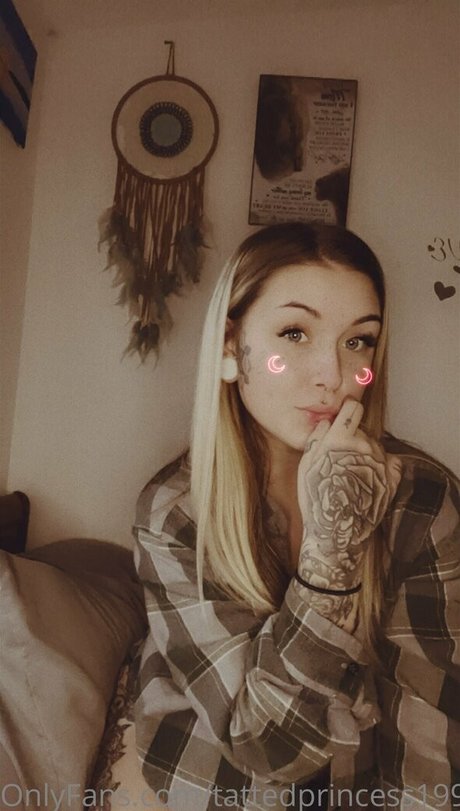 tattedprincess1998 美しいスター 写真