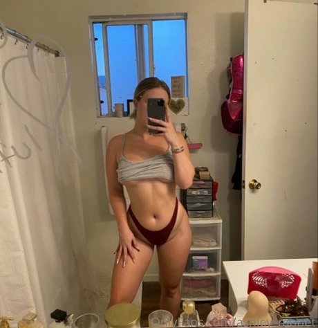 Ashley Monet スター xxx ギャラリー