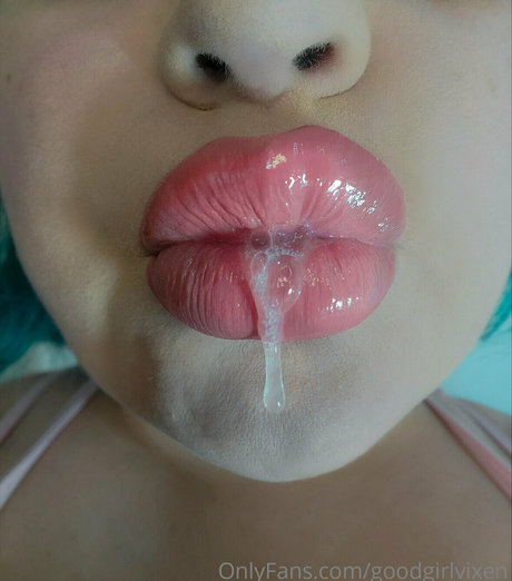 熟女フェラチオオンリーファンズ ホットポルノ 写真