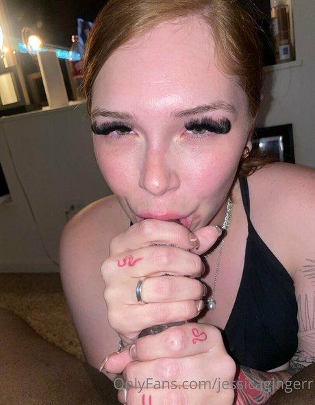 jessicagingerr ポルノモデル 写真