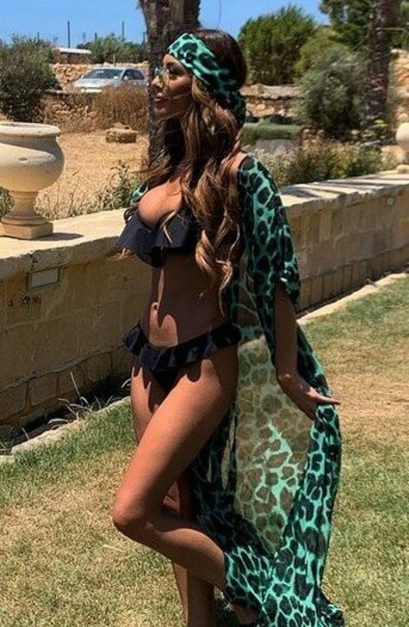 ゲイアジアンオンリーファンズ ホットセクシー 画像