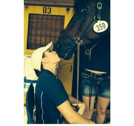 Ashton Hatchell 完璧なスター 写真