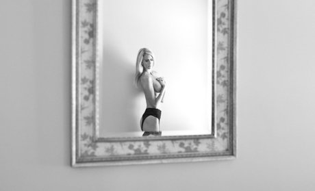 Michelle Laframboise ポルノスター ヌード 画像